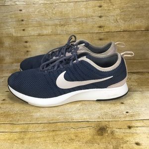 Nike dualtone racer Women’s Sz 8.5 shoes
